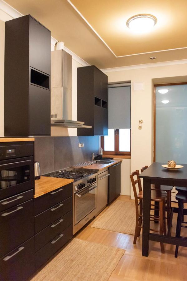 velký apartmán (145m2), v historickom centre Bratislavy na pešej zóne Bratislava Exterior foto